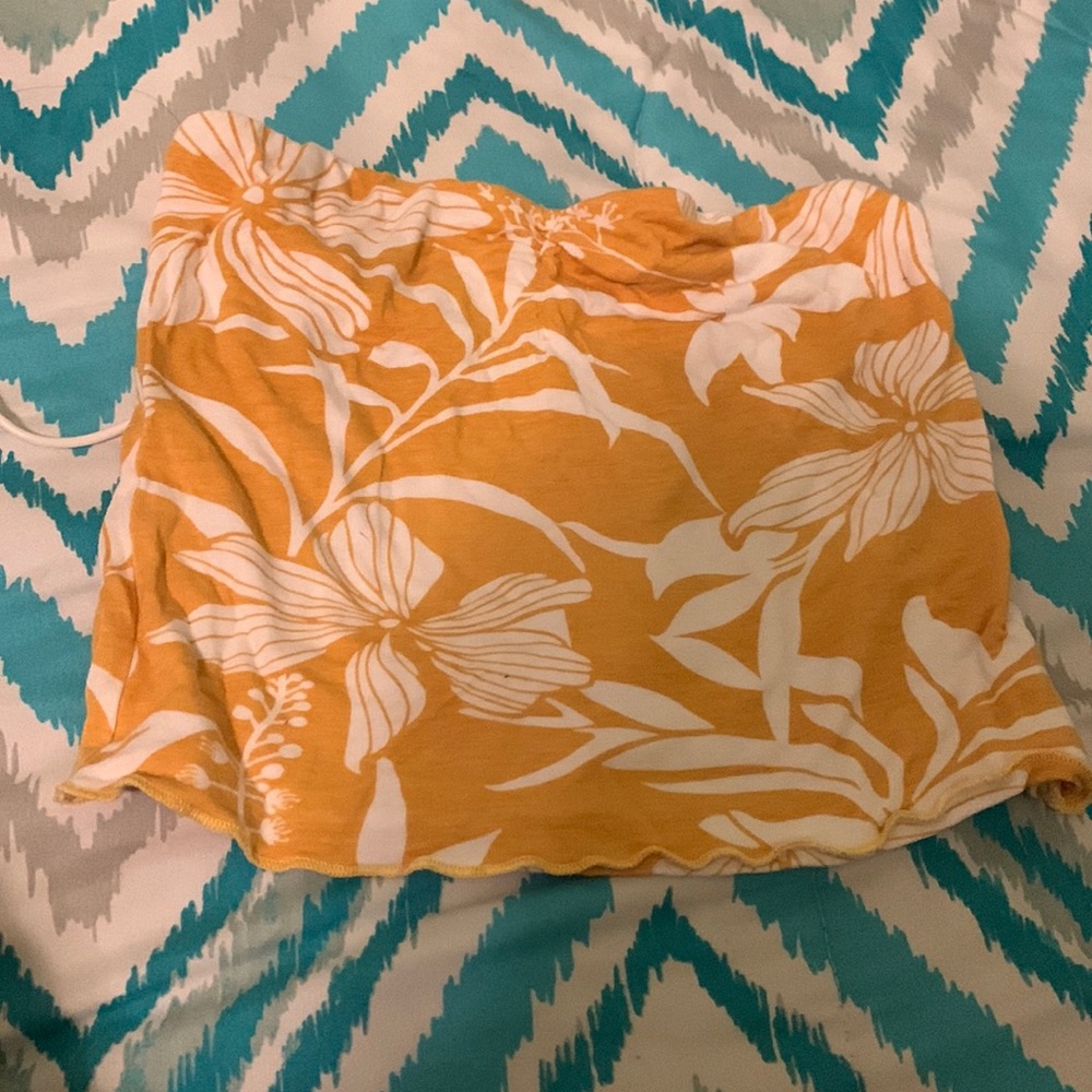 A Orange crop top Tube
